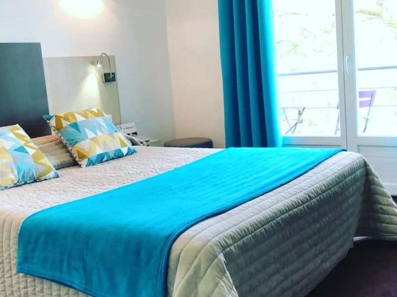 Chambre pas cher Hôtel Le Robinson à Auch